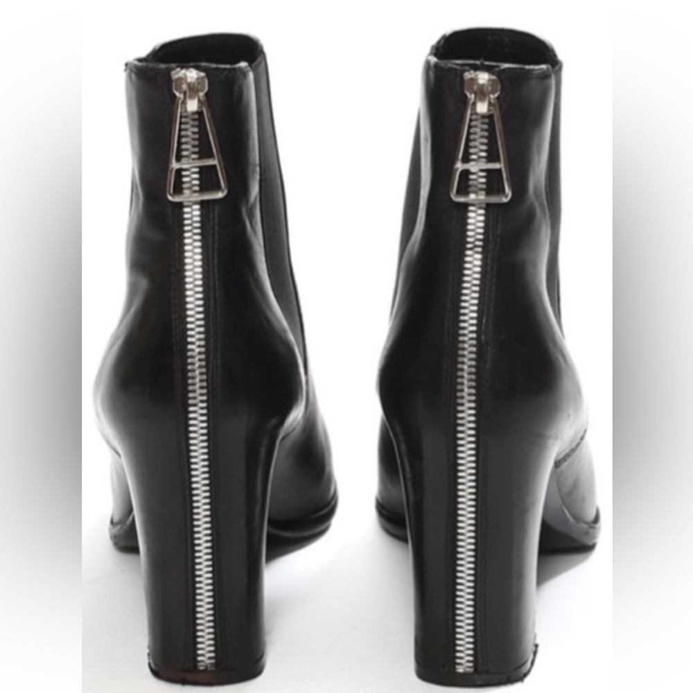 Balenciaga leather ankle boots